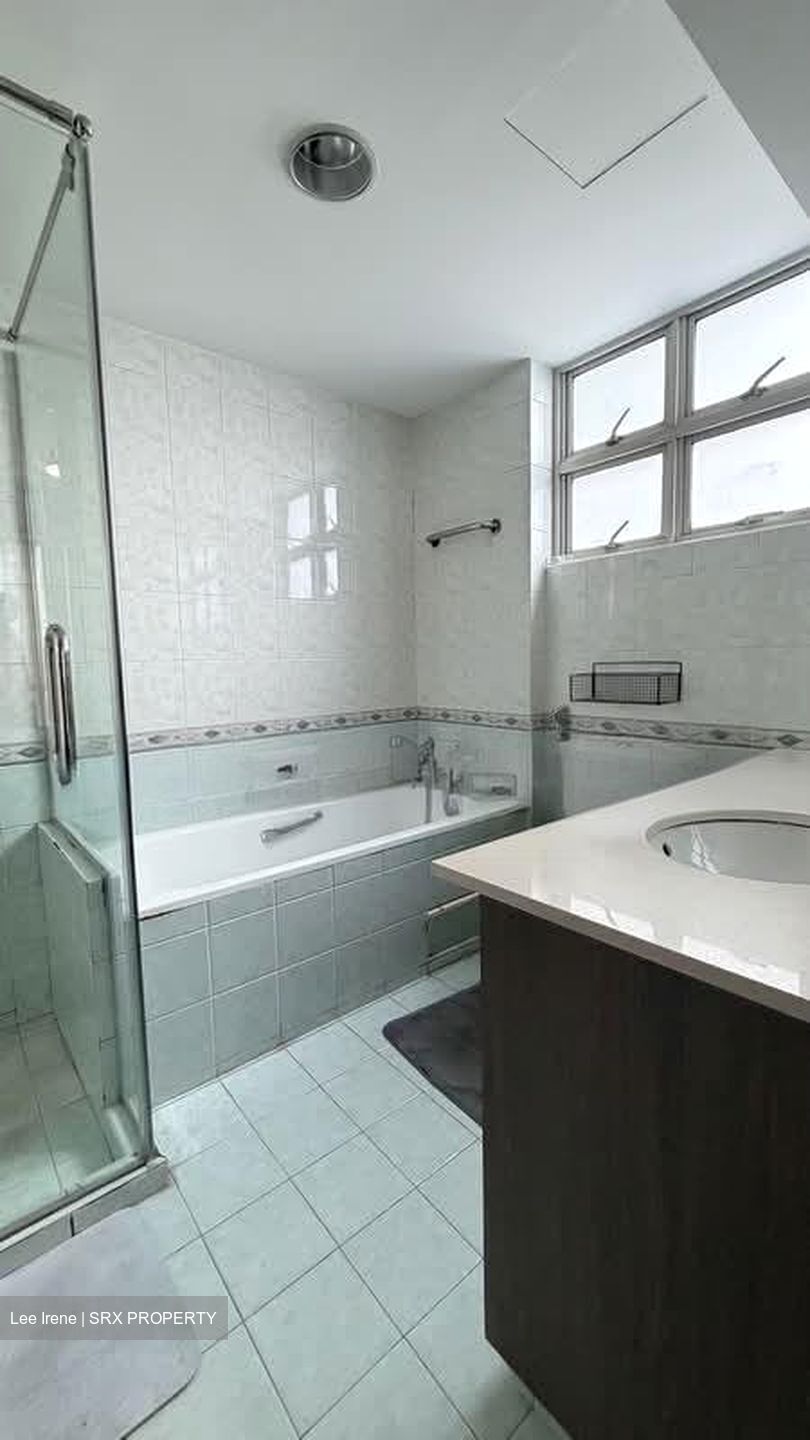 Northoaks (D25), Condominium #602330631